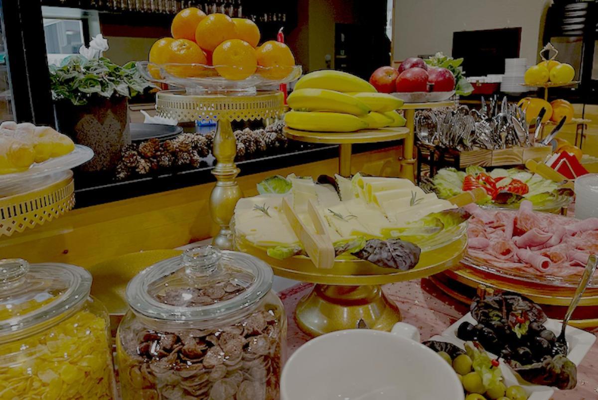 Hotel Restaurant Rebstock Wolhusen Kültér fotó
